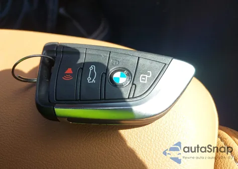 2024 BMW 3 Series 330I z USA, uszkodzony, nr VIN 3MW69FF01R8D92710